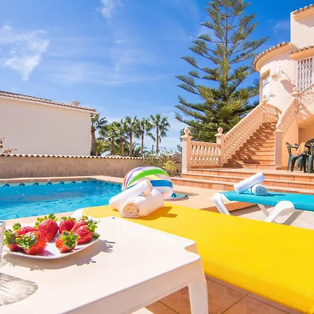 Villa Villa Luna Feliz By Abahana Villas Calp