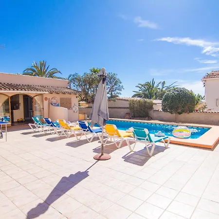 Luna Feliz By Abahana Villa *