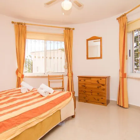 Villa Luna Feliz By Abahana *